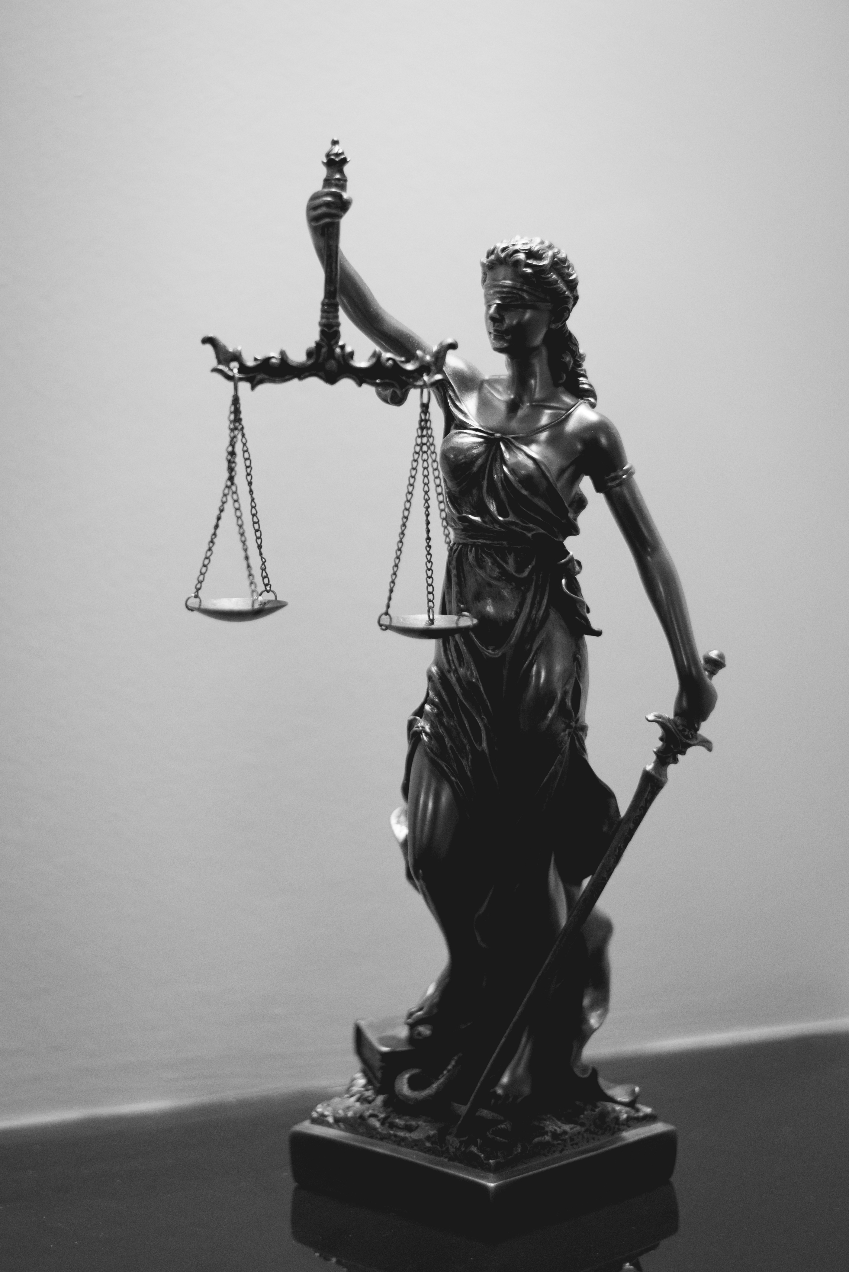 Retrait De L&rsquo;exercice De L&rsquo;autorité Parentale : Le Juge Pénal Peut Statuer D&rsquo;office